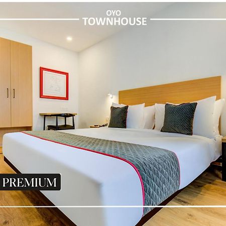 Townhouse 165 Netaji Road Hotel Ahmedabad Luaran gambar