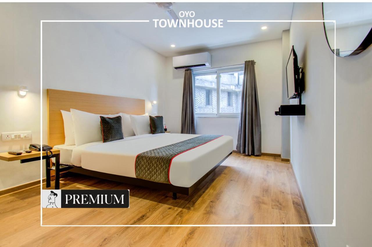 Townhouse 165 Netaji Road Hotel Ahmedabad Luaran gambar