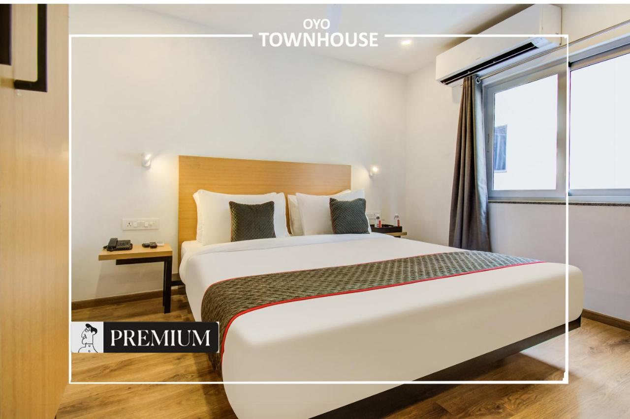 Townhouse 165 Netaji Road Hotel Ahmedabad Luaran gambar