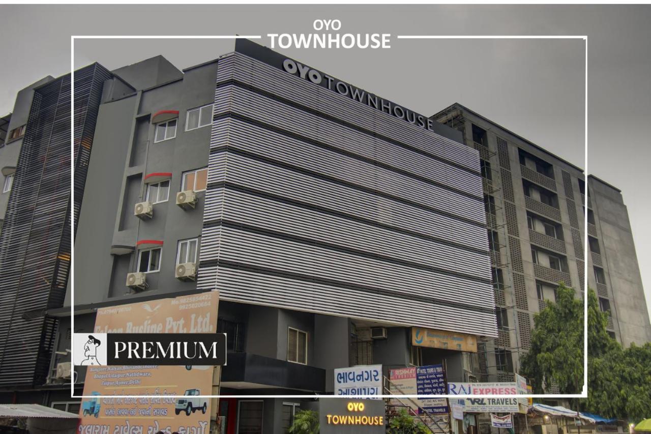 Townhouse 165 Netaji Road Hotel Ahmedabad Luaran gambar