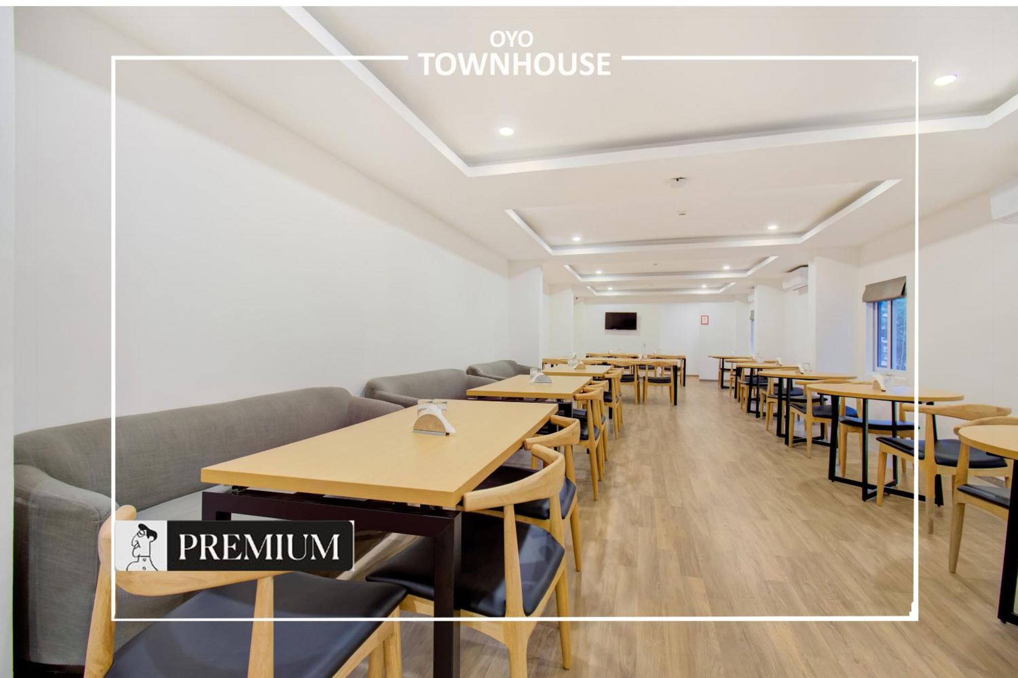 Townhouse 165 Netaji Road Hotel Ahmedabad Luaran gambar