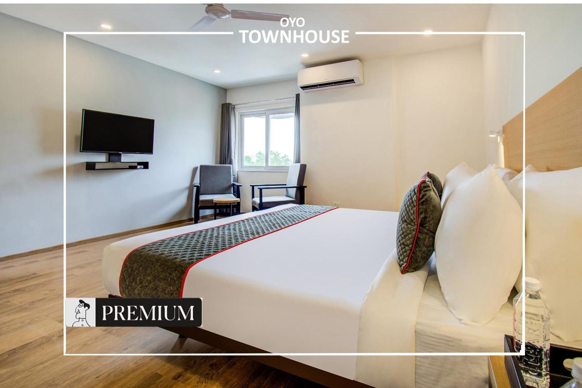 Townhouse 165 Netaji Road Hotel Ahmedabad Luaran gambar